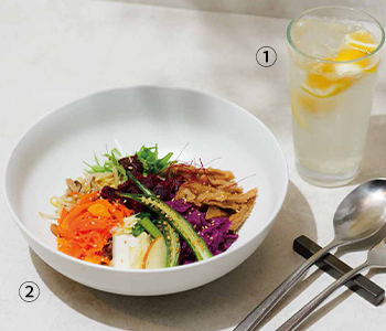 ①八丈島レモンサワー②美活ビビンパ"