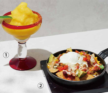 ①フローズンマンゴーマルガリータ②クラシックナチョス