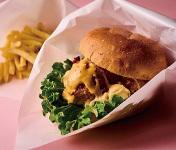 グリンダのシュリンプボールバーガー フレンチフライ付き