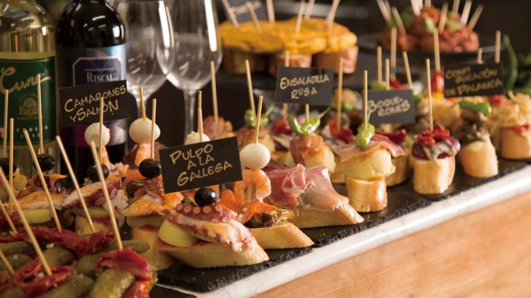 Bar Tapas Celona Hibiya Food Hall レストラン フード 東京ミッドタウン日比谷 Bar Tapas Celona Hibiya Food Hall レストラン フード 東京ミッドタウン日比谷