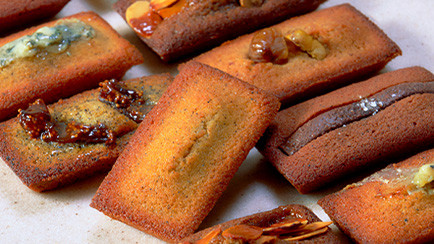 焼き立てフィナンシェ