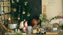 HOLIDAY MARKET
