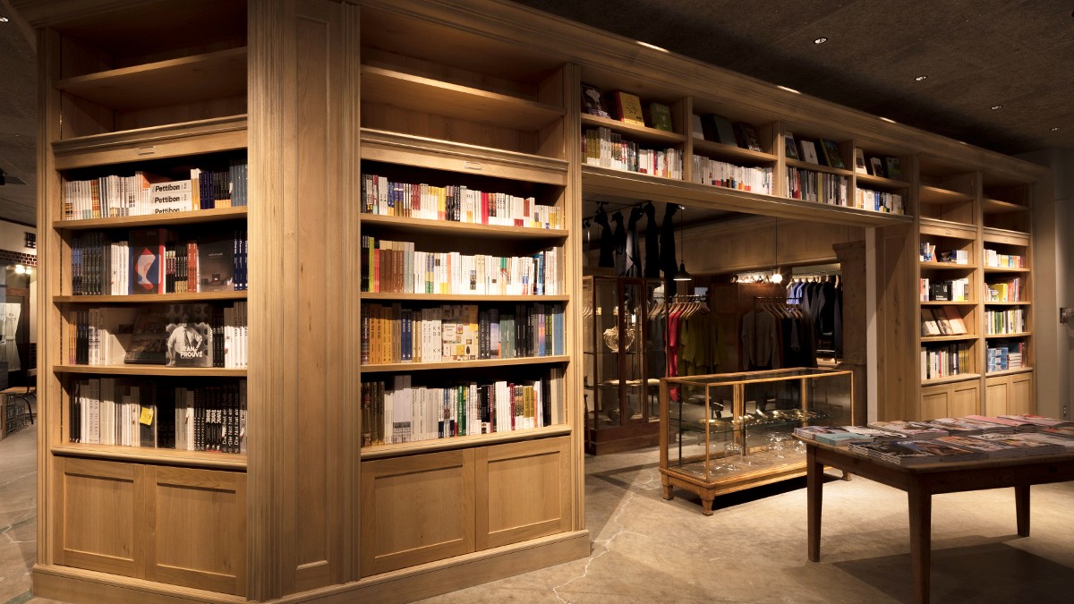 Tempo Hibiya イタリア製　日比谷ミッドタウン　カシミヤ混スカーフ Tempo Hibiya イタリア製 日比谷ミッドタウン カシミヤ混スカーフ