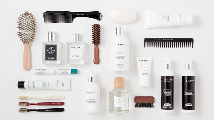 ACCA KAPPA （イセタン ミラー メイク＆コスメティクス内）（アッカ